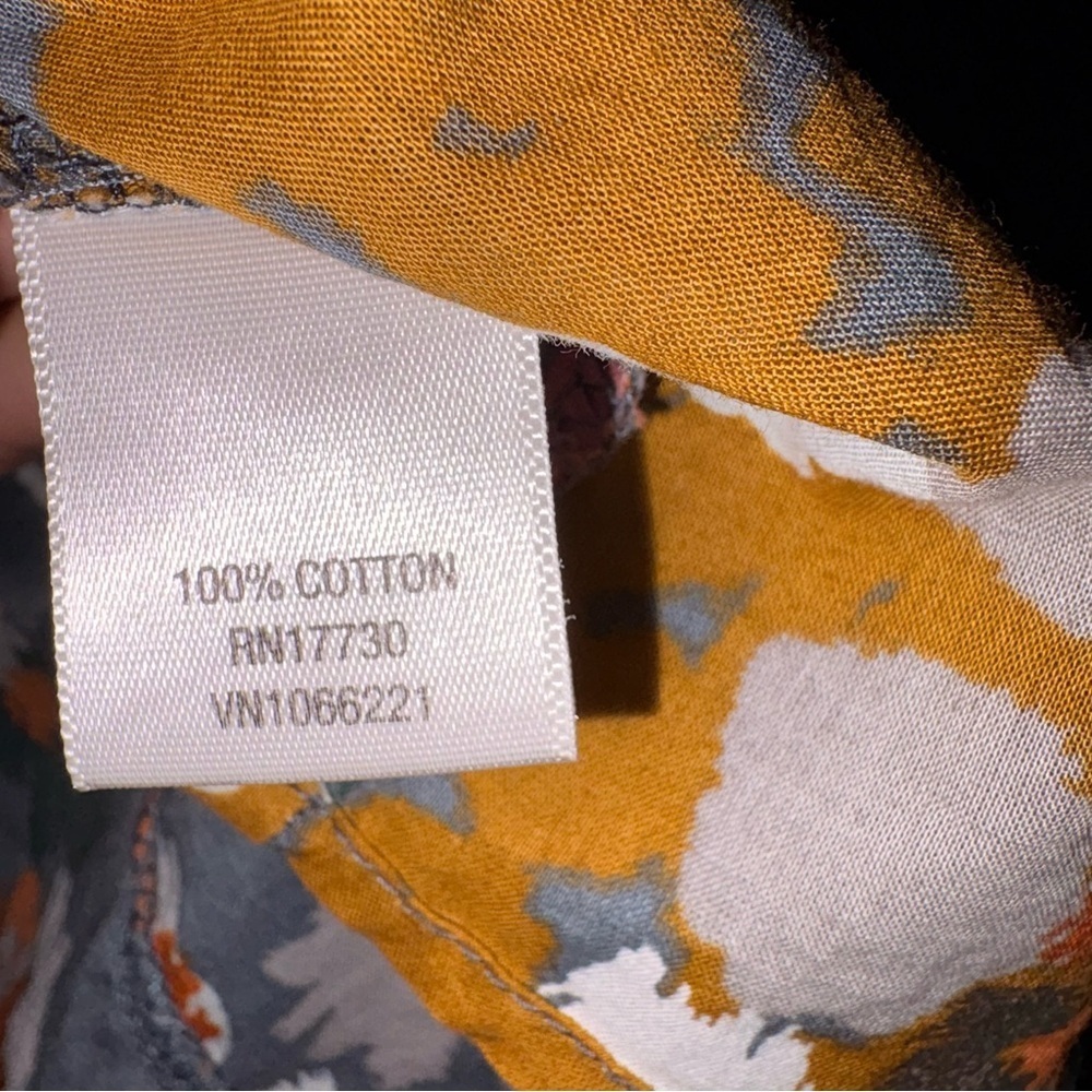 Floral Ruffle Collar Blouse From Merona 100% Cotton - Women’s Size Large​​​ - Picture 5 of 5